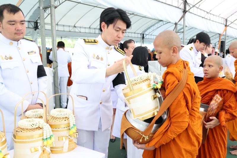 ปลัด พม. ร่วมพิธีเ�