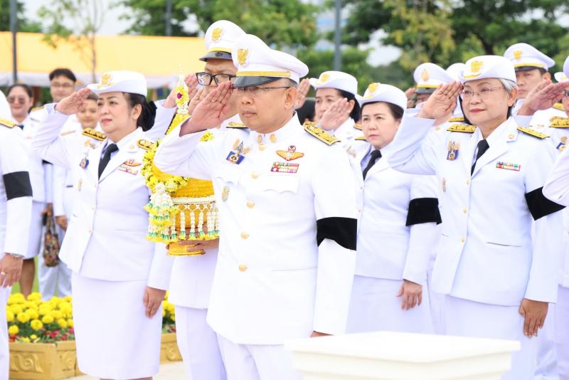 ปลัด พม. เป็นประธา�