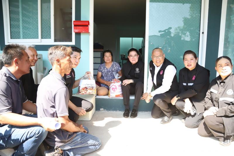 รมว.พม. ลงพื้นที่ต�