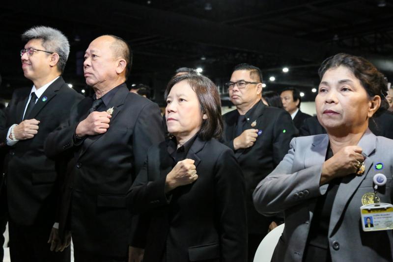 นางสาวสุนีย์ ศรีส�