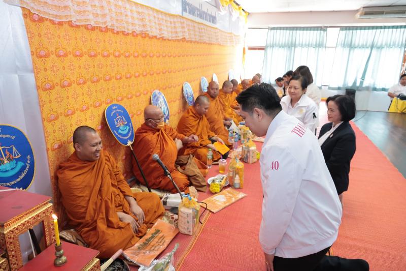 นายกองตรี ดร.ธนกฤต
