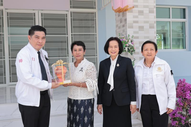 นายกองตรี ดร.ธนกฤต