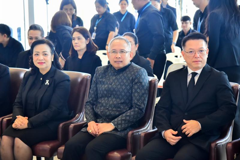 ปลัด พม. เป็นประธา�