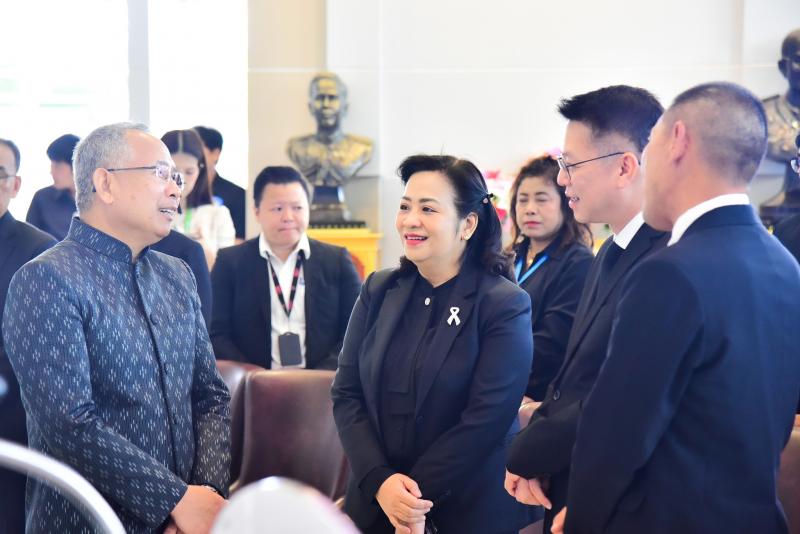 ปลัด พม. เป็นประธา�