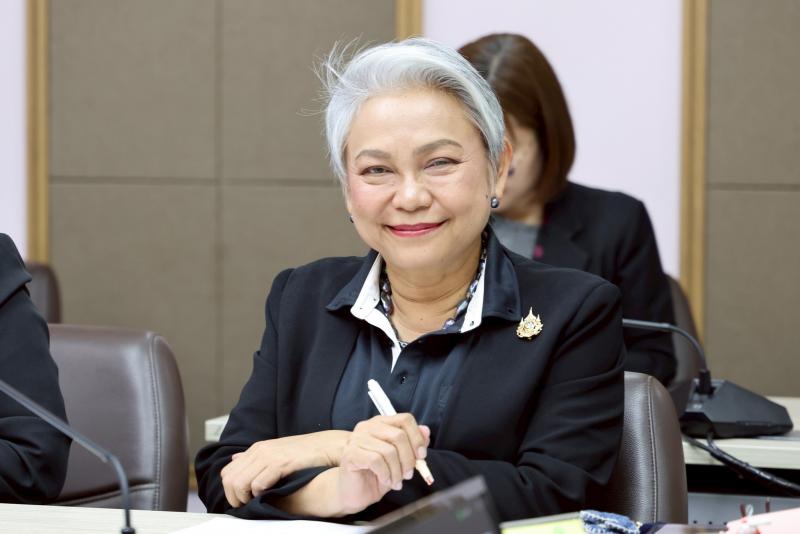 นางสาวสุนีย์ ศรีส�