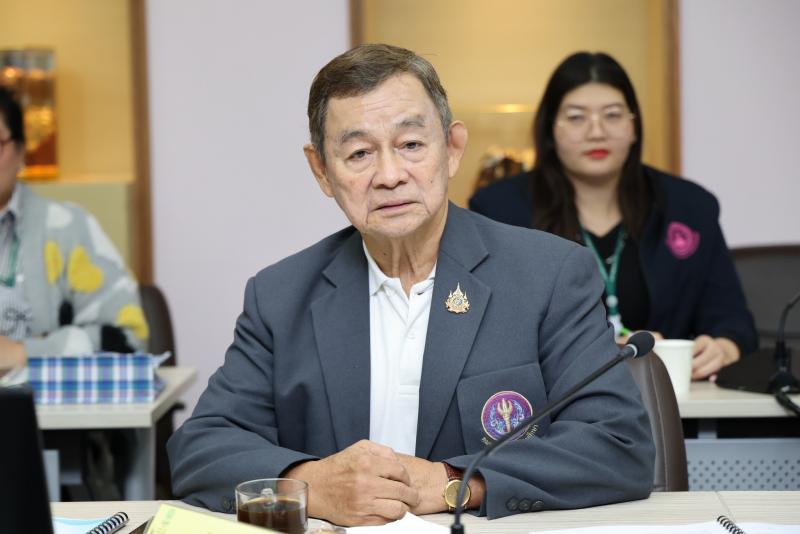 นางสาวสุนีย์ ศรีส�