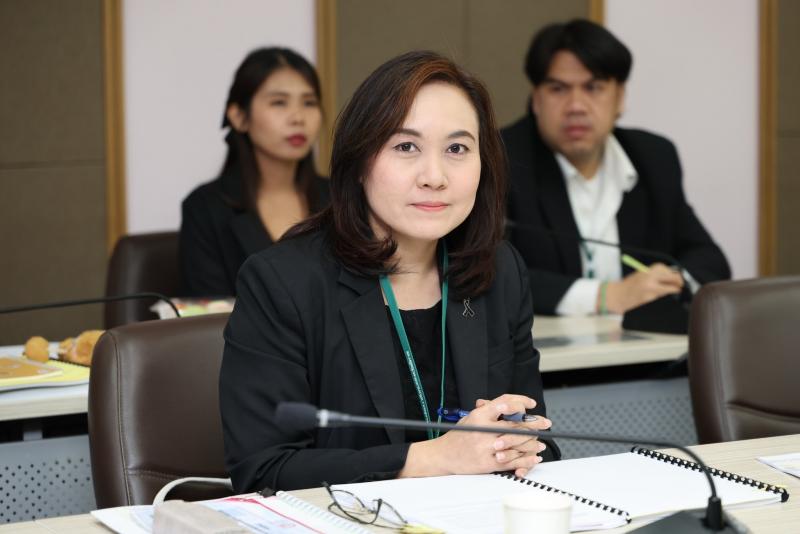 นางสาวสุนีย์ ศรีส�