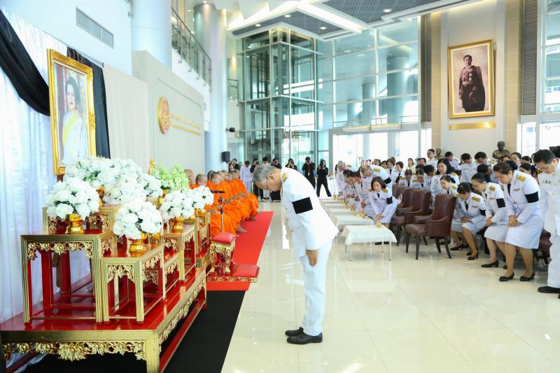 ปลัด พม. เป็นประธา�