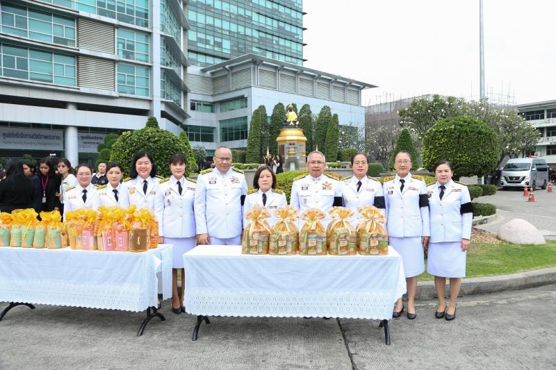 ปลัด พม. เป็นประธา�