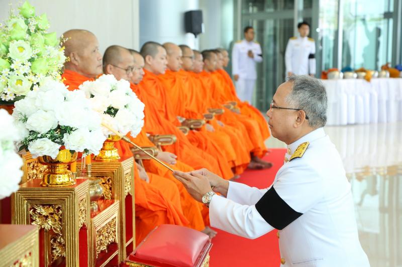 ปลัด พม. เป็นประธา�