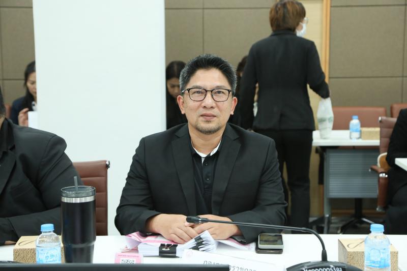 ปลัด พม. เป็นประธา�
