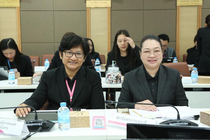 ปลัด พม. เป็นประธา�