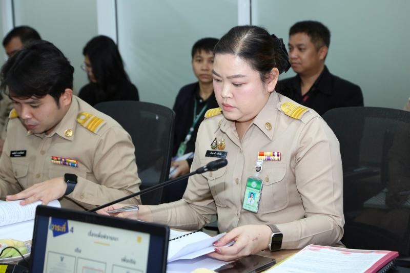 ปลัด พม. เป็นประธา�