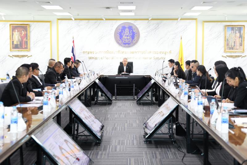 นายกันตพงศ์ รังษี�