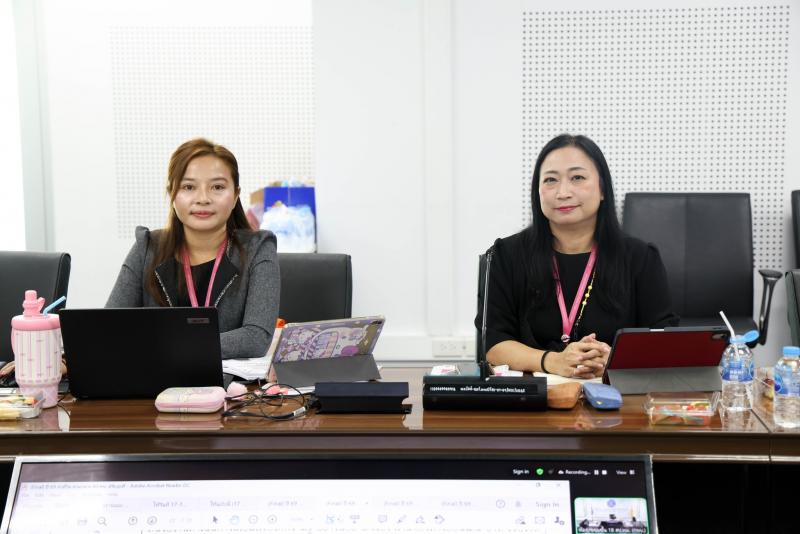 นางเตือนใจ คงสมบั�