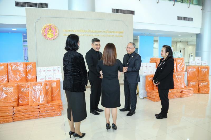 ปลัด พม. เป็นประธา�