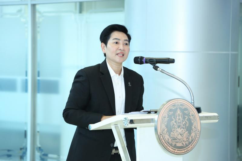 ปลัด พม. เป็นประธา�