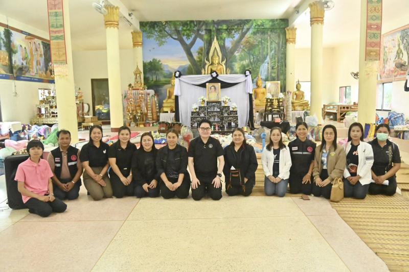 รมว.พม. ลงพื้นที่จ�