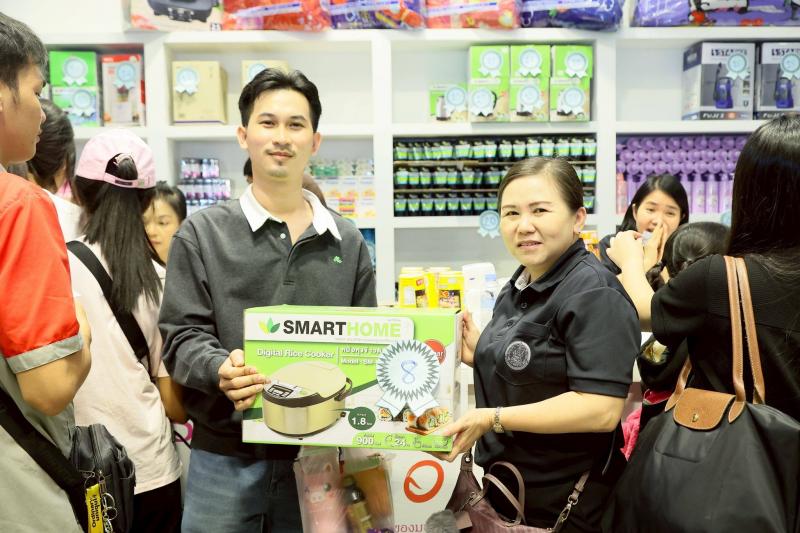 ปลัด พม. เยี่ยมชมร�