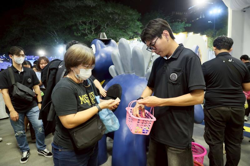 ปลัด พม. เยี่ยมชมร�