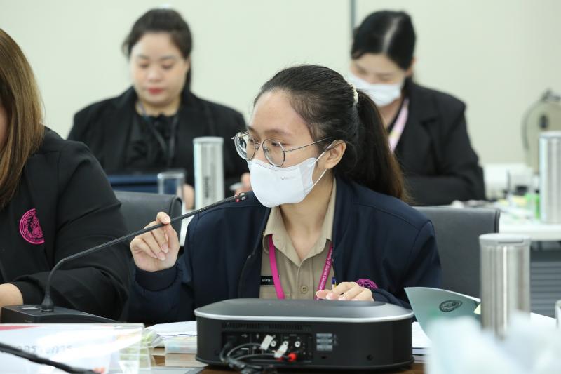 นางศิริลักษณ์ มีม�