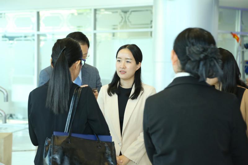 นายนพพร ปสันตา ผู้