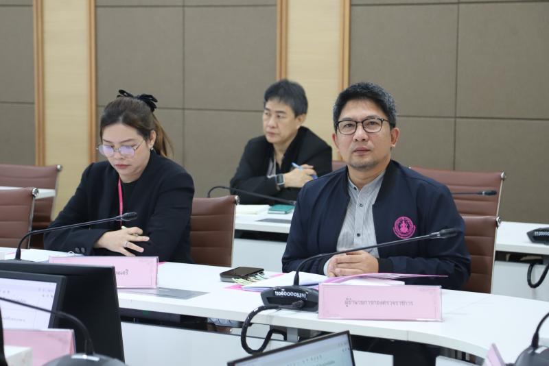 ปลัด พม. เป็นประธา�