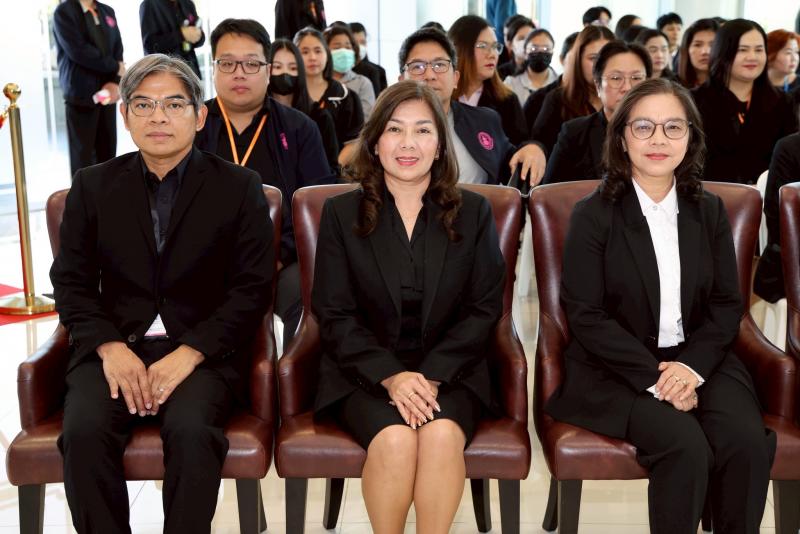 ปลัด พม. เป็นประธา�