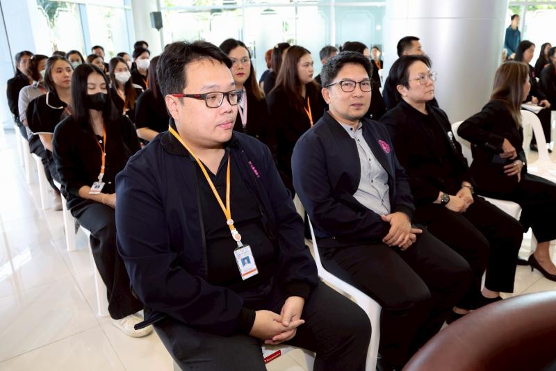 ปลัด พม. เป็นประธา�