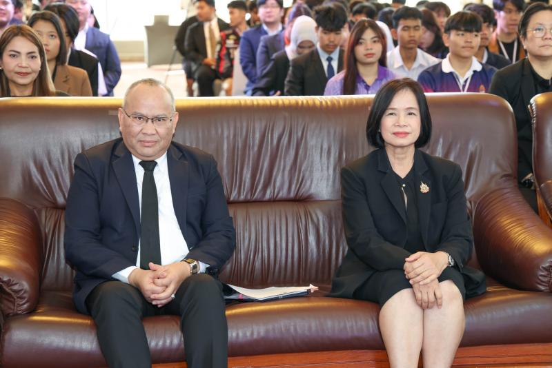 นายกิตติ อินทรกุล 