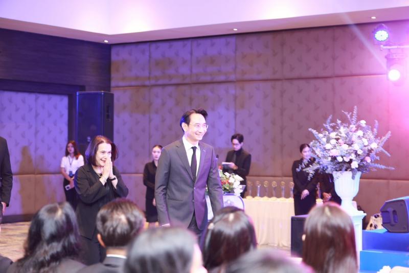 นางสาวสุนีย์ ศรีส�