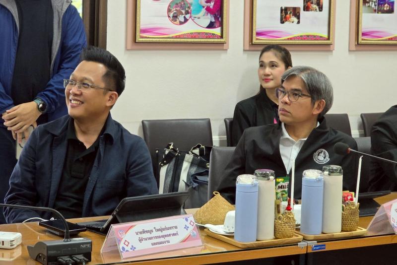 ปลัด พม. เป็นประธา�