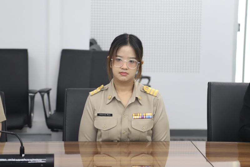 นางเตือนใจ คงสมบั�