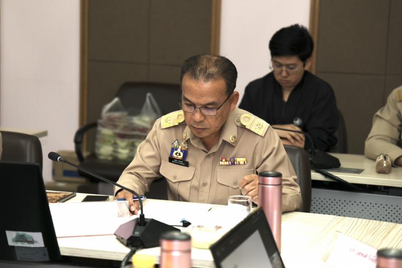 ปลัด พม. เป็นประธา�