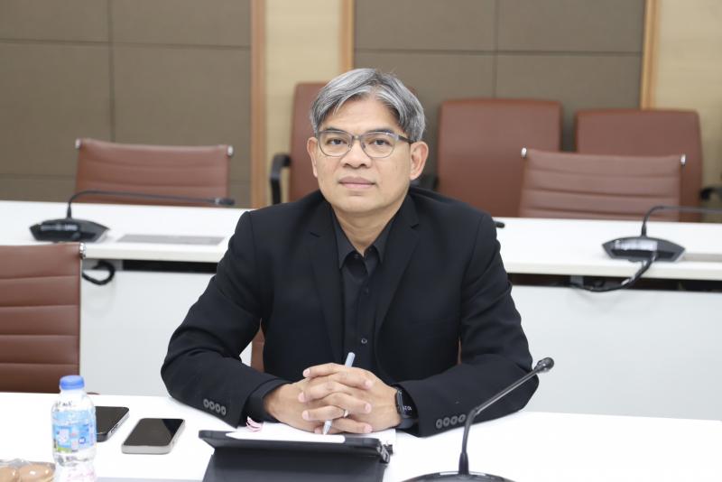 ปลัด พม. เป็นประธา�