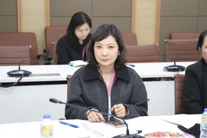 ปลัด พม. เป็นประธา�