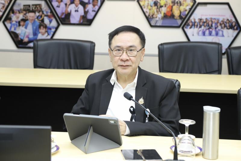 ปลัด พม. เป็นประธา�
