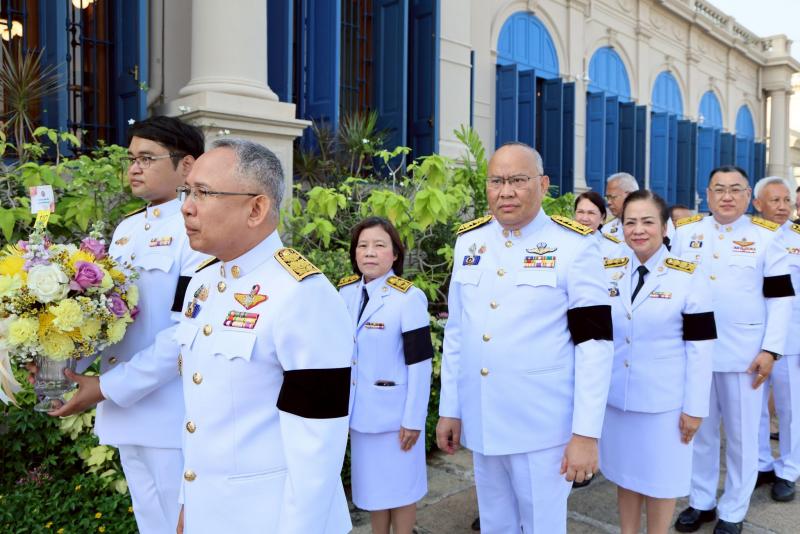 ปลัด พม. พร้อมด้วย �