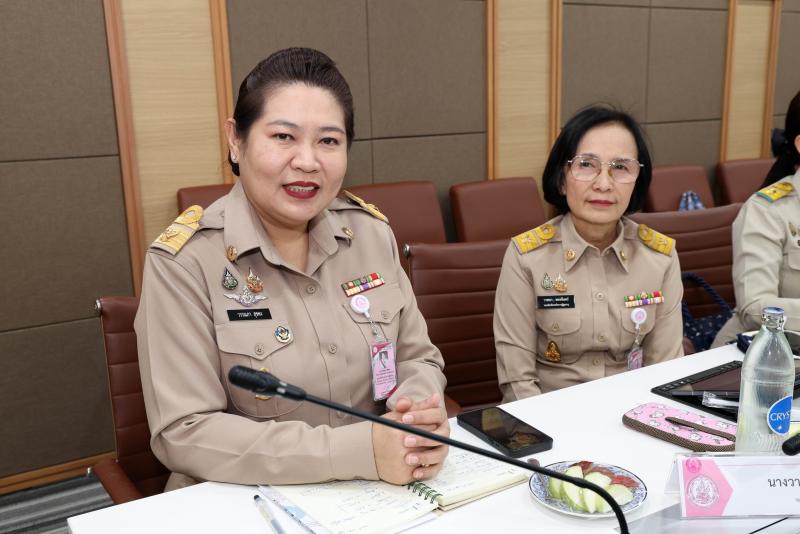 ปลัด พม. เป็นประธา�