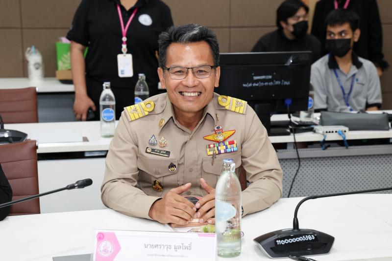 ปลัด พม. เป็นประธา�