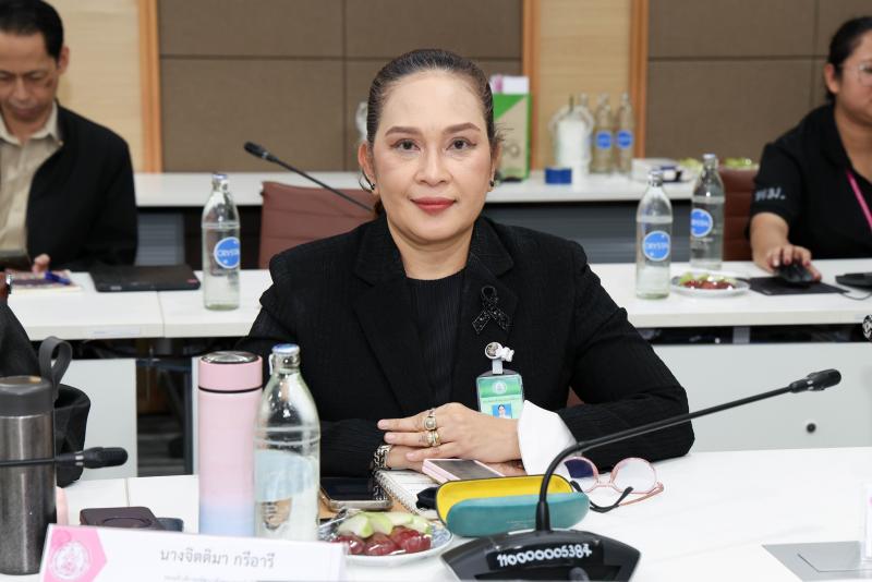 ปลัด พม. เป็นประธา�