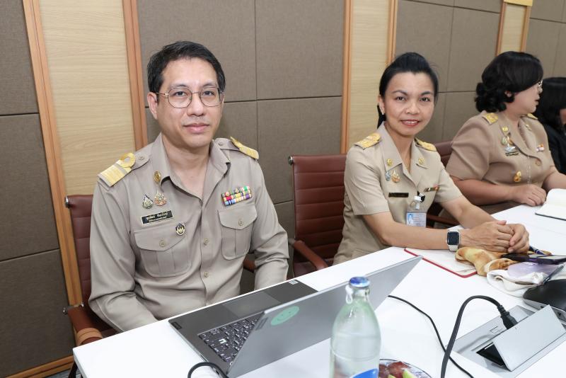 ปลัด พม. เป็นประธา�