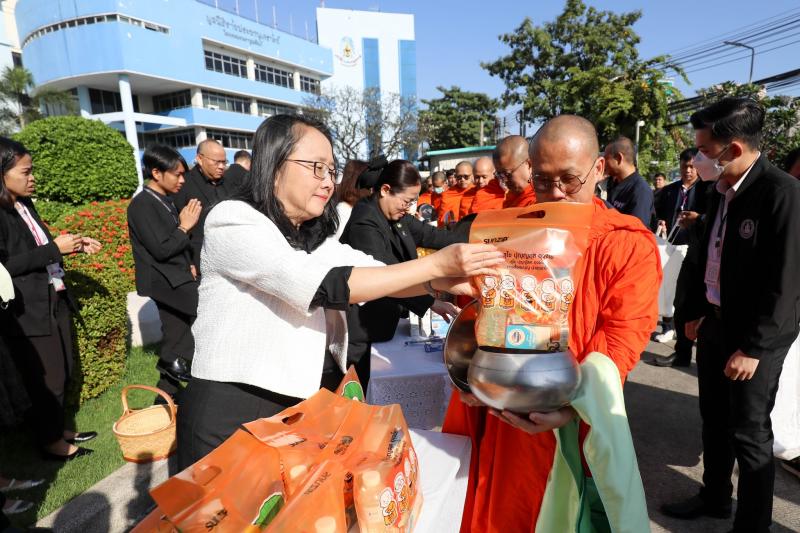 ปลัด พม. เป็นประธา�