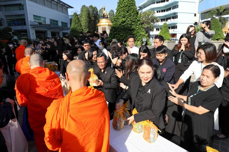 ปลัด พม. เป็นประธา�