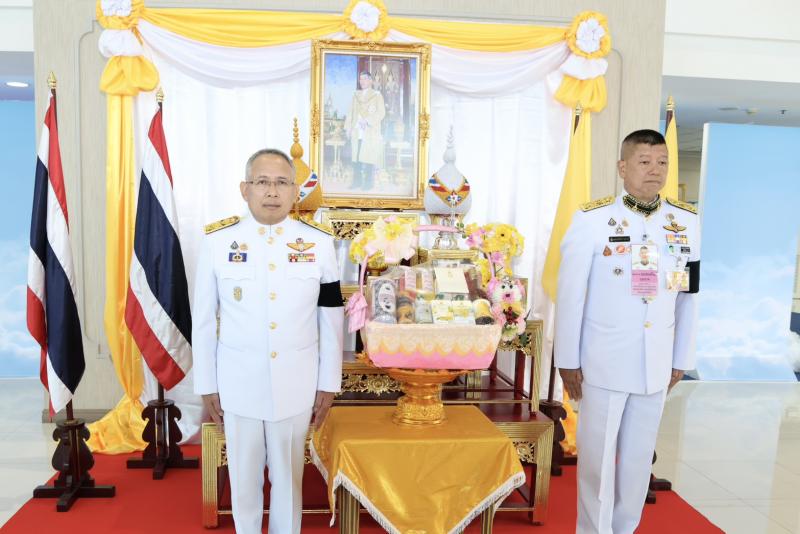 ปลัด พม. รับกระเช้�