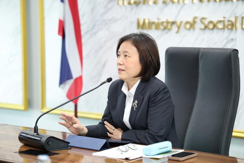 นางสาวสุนีย์ ศรีส�