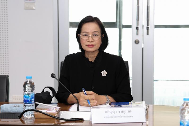 ปลัด พม. เป็นประธา�