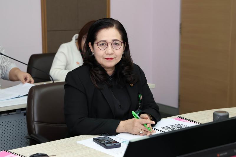 นางสาวสุนีย์ ศรีส�