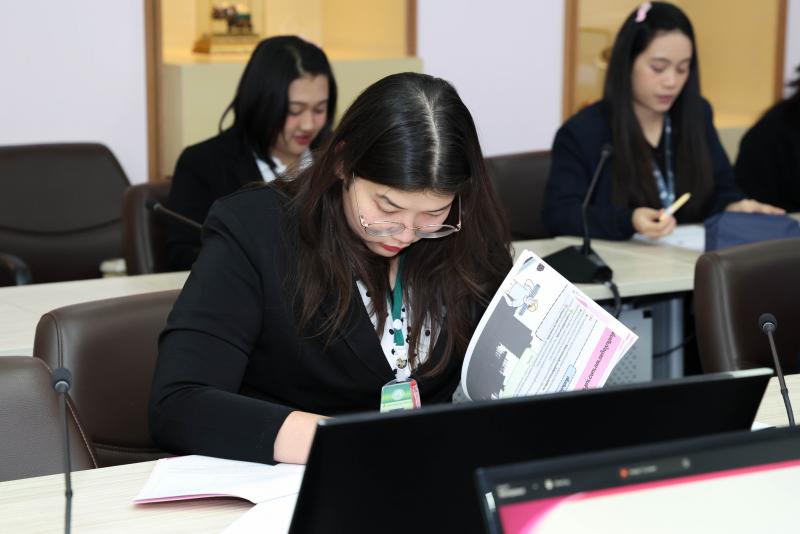 นางสาวสุนีย์ ศรีส�