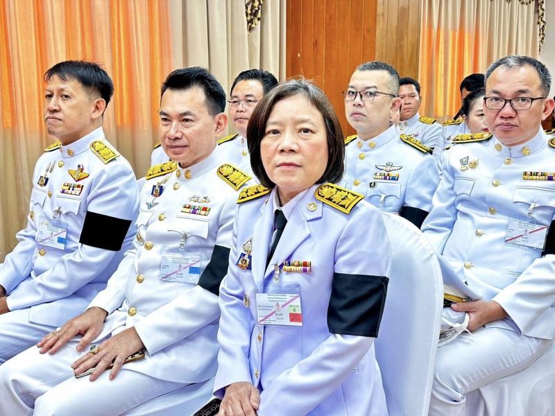 นางสาวสุนีย์ ศรีส�